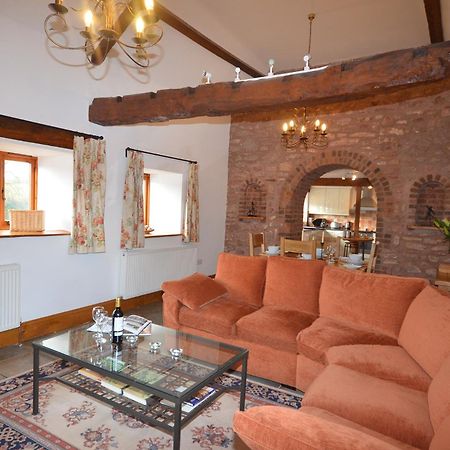 2 Bed In Bridgwater Rexba Villa Spaxton Esterno foto